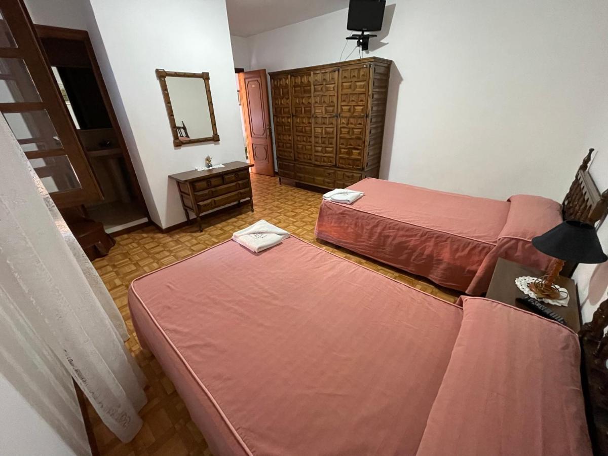 Hostal Restaurante Luz De Luna Villanueva De Arosa Εξωτερικό φωτογραφία