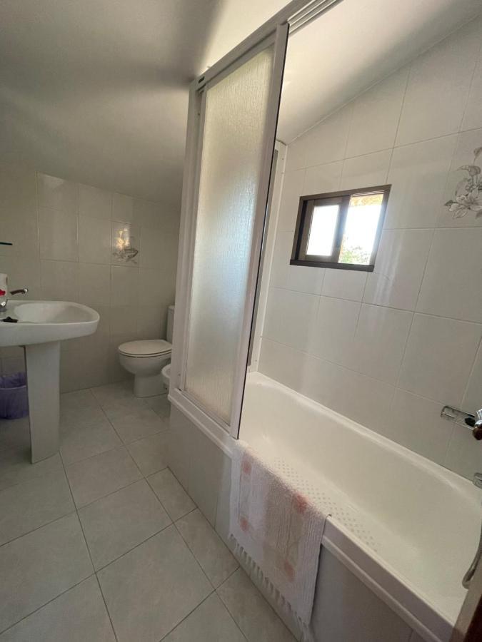 Hostal Restaurante Luz De Luna Villanueva De Arosa Εξωτερικό φωτογραφία