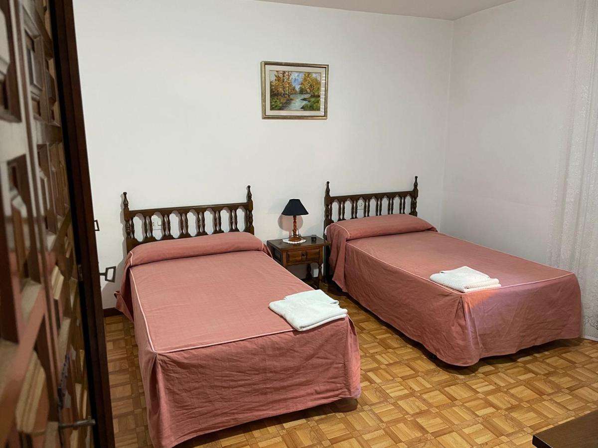 Hostal Restaurante Luz De Luna Villanueva De Arosa Εξωτερικό φωτογραφία