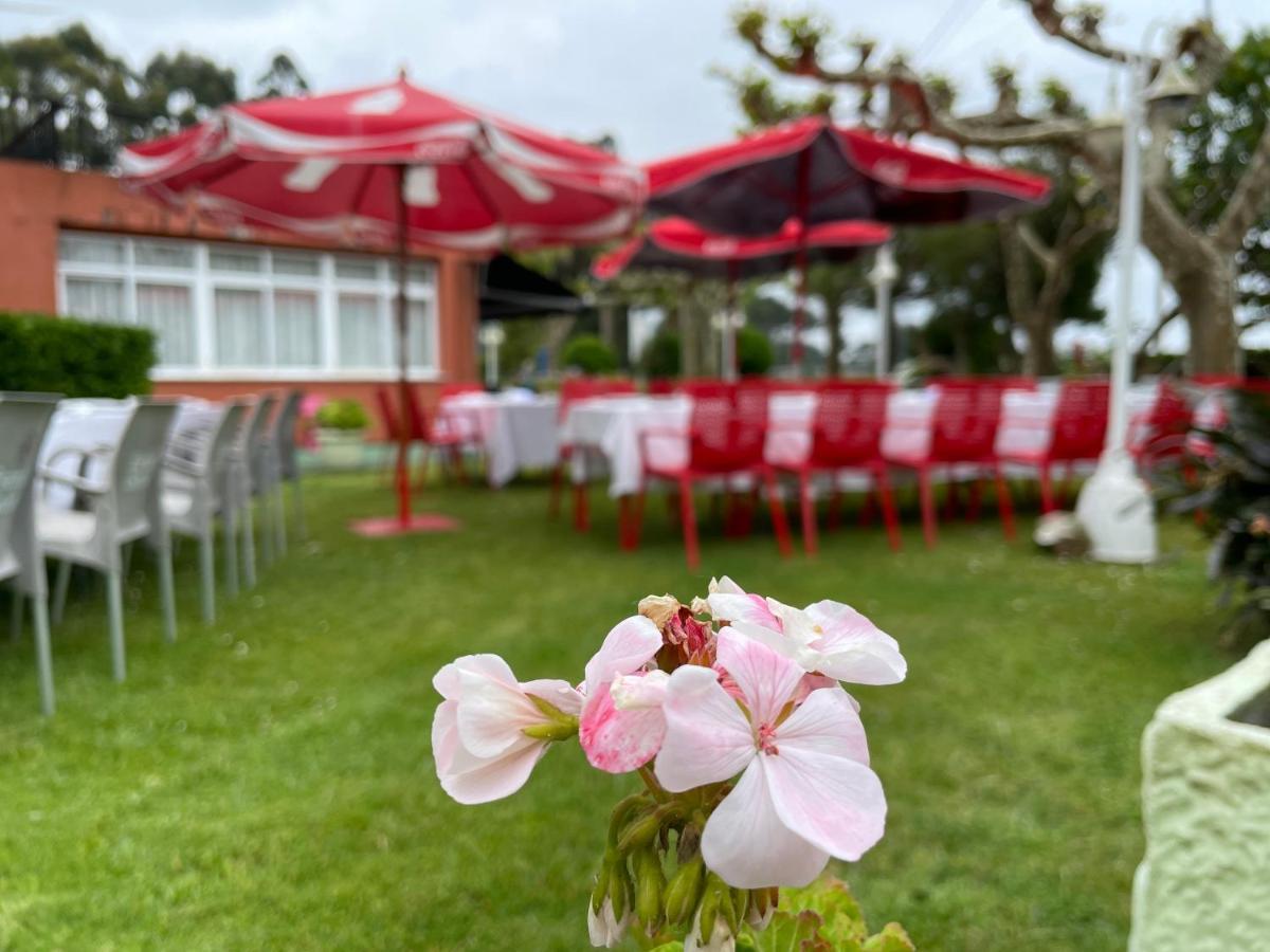 Hostal Restaurante Luz De Luna Villanueva De Arosa Εξωτερικό φωτογραφία